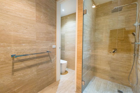 RenÃ©e - Beyond A Room Private Apartments - Darwin Holiday 9