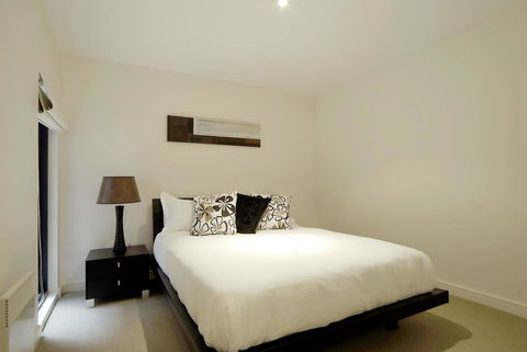 C-Scape Water Front Apartment - Darwin Holiday 6