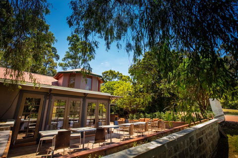 Eltham Gateway Hotel & Conference Centre - Darwin Holiday 43