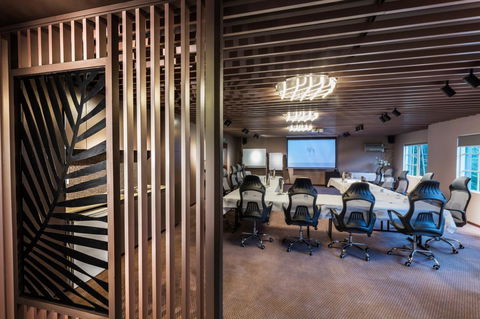 Eltham Gateway Hotel & Conference Centre - Darwin Holiday 14