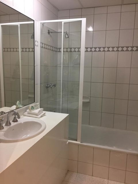 Eltham Gateway Hotel & Conference Centre - Darwin Holiday 41