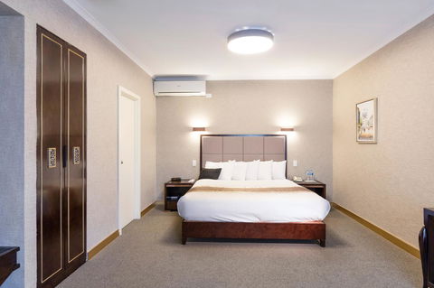 Eltham Gateway Hotel & Conference Centre - Darwin Holiday 5