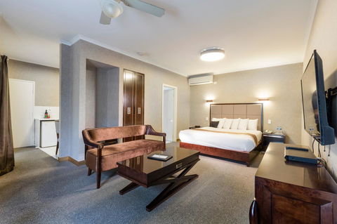 Eltham Gateway Hotel & Conference Centre - Darwin Holiday 3
