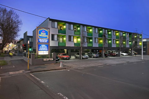 Melbourne's Princes Park Hotel - Darwin Holiday 5