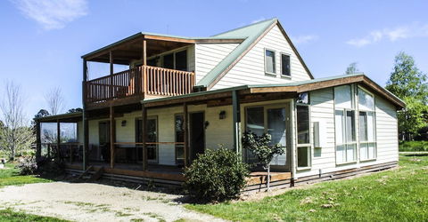 Beechworth Cedar Cottages - Darwin Holiday 0
