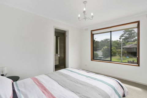 Fairhills - NEW LISTING, Beautifully Styled - Darwin Holiday 5
