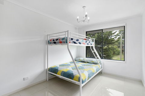 Fairhills - NEW LISTING, Beautifully Styled - Darwin Holiday 6