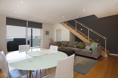 Sorrento Chic - Darwin Holiday 10