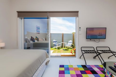 Cottages For Couples - Darwin Holiday 5