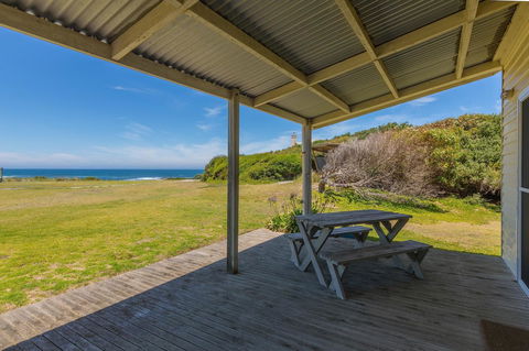 Cottages For Couples - Darwin Holiday 19