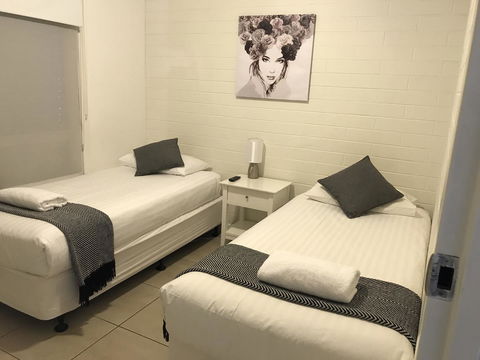 Mildura Holiday Villas - Darwin Holiday 12
