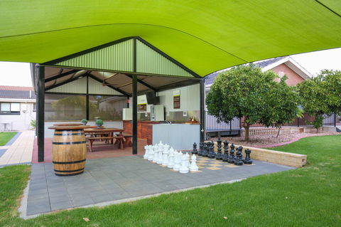 Mildura Holiday Villas - Darwin Holiday 38