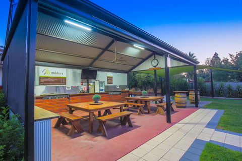 Mildura Holiday Villas - Darwin Holiday 17