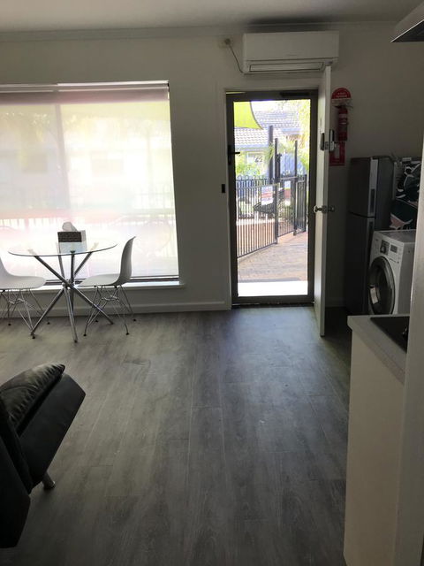 Mildura Holiday Villas - Darwin Holiday 7