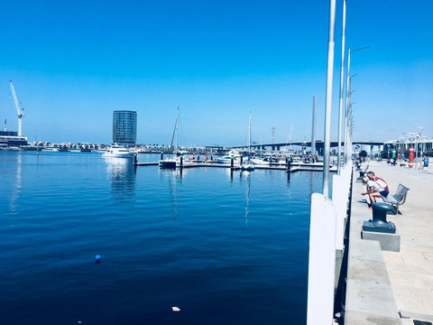 Water Views, Lovely 2BRs, Free Tram Zone, Close To Everything! - Darwin Holiday 21