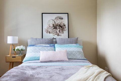 Water Views, Lovely 2BRs, Free Tram Zone, Close To Everything! - Darwin Holiday 8