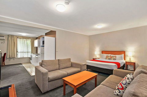 Knox International Hotel And Apartments - Darwin Holiday 6