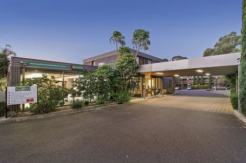 Knox International Hotel And Apartments - Darwin Holiday 10