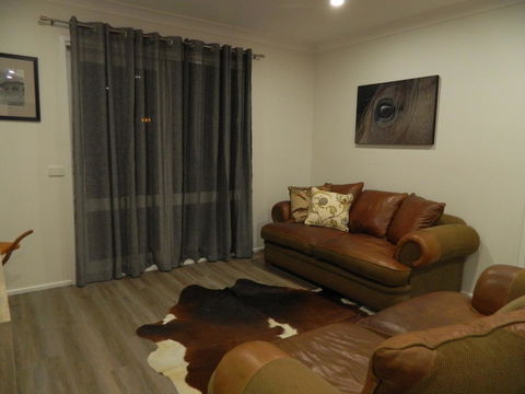 Haig Avenue - Darwin Holiday 6