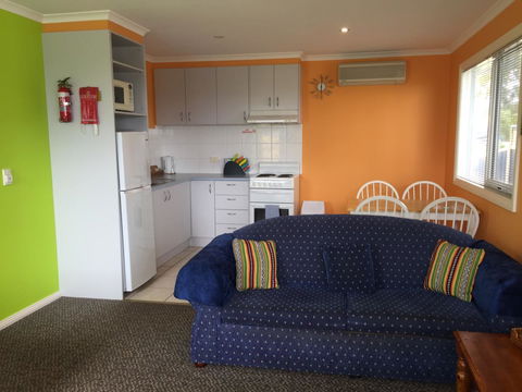 Lakeside At Mallacoota - Darwin Holiday 3