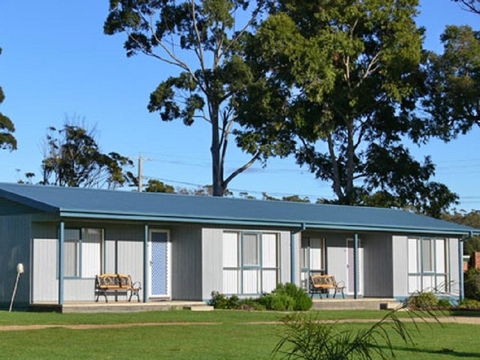 Lakeside At Mallacoota - Darwin Holiday 31