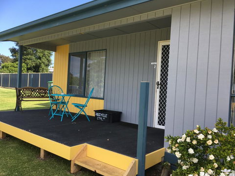 Lakeside At Mallacoota - Darwin Holiday 7