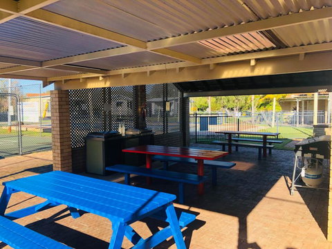 The Best Beach Cabin - Darwin Holiday 1