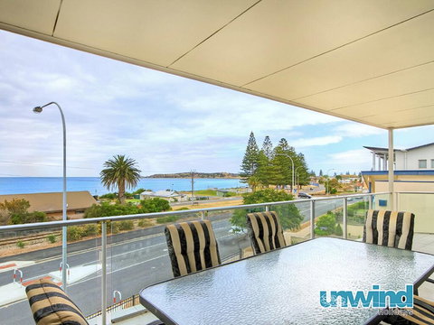 The Block Views Apartments Victor Harbor - Darwin Holiday 2