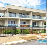 The Block Views Apartments Victor Harbor - Darwin Holiday