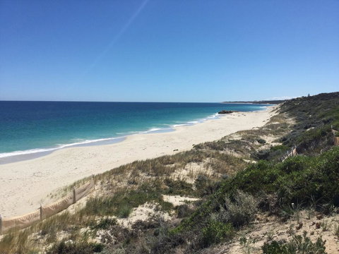 The Blue Beach House - Darwin Holiday 1