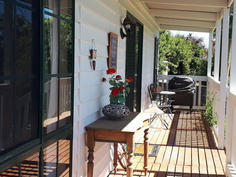 The Bohemian Art Studio - Darwin Holiday 1