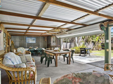 The Burra Break - 3 Minute Walk To Beach Access - Darwin Holiday 1