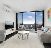 The Caulfield - Darwin Holiday