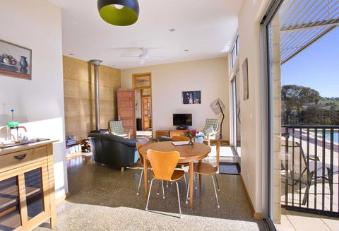 The Chocolate Lily Bed & Breakfast - Darwin Holiday 1