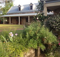 The Coach House on River and Park - Darwin Holiday