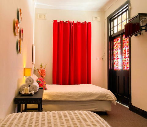 The Coorow Hotel - Darwin Holiday 1