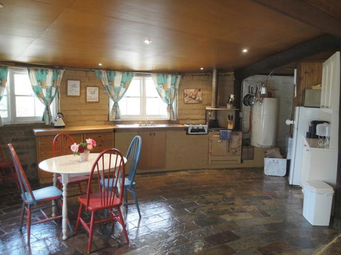 The Cottage - Darwin Holiday 1