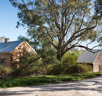 The Cottage at Riverside Farm - Darwin Holiday