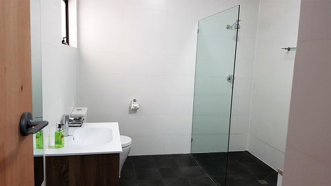 The Courtyard - Darwin Holiday 3