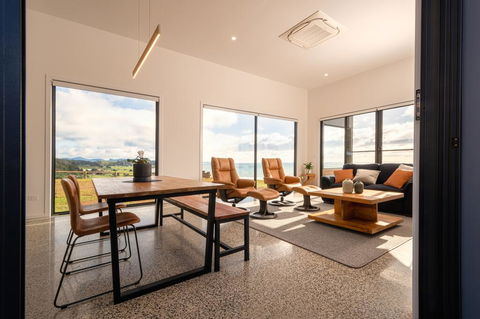 The Cove Tasmania - Darwin Holiday 3