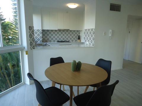 The Crest Apartments - Darwin Holiday 2