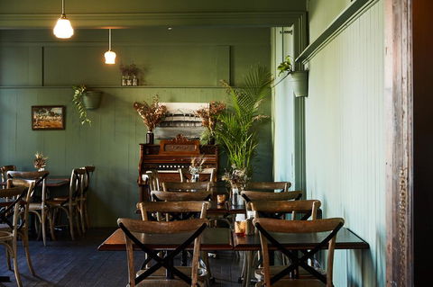 The Criterion Hotel - Darwin Holiday 1
