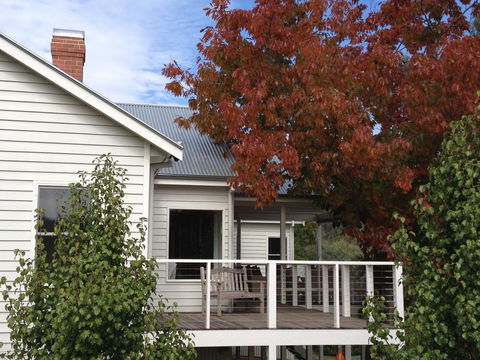 The Dacha - Darwin Holiday 1