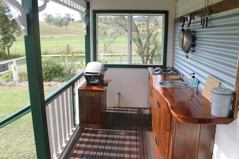 The Dollhouse Cottage - Darwin Holiday 3