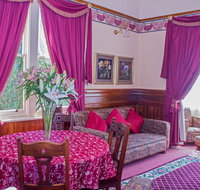 The Duck House - Darwin Holiday