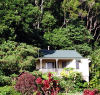 The Falls Montville - Darwin Holiday