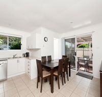 The Fingie  Fingal Bay - Darwin Holiday