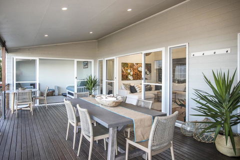 The G-Shack Rennies Beach, Ulladulla - Darwin Holiday 2