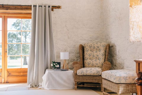 The Granary - Darwin Holiday 1