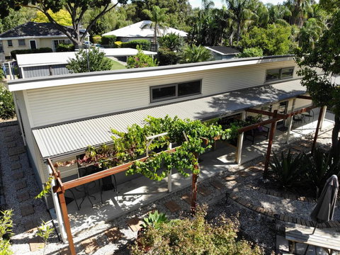 The Grape And Olive At Willunga - Darwin Holiday 3